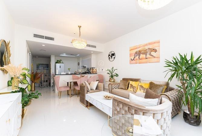 82788104 - Property Main Image