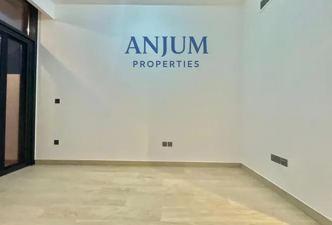 151919618 - Property Image 2