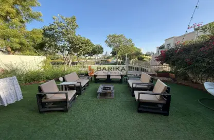 فيلا - 2 غرف نوم - 3 حمامات للايجار في الينابيع 7 - الينابيع - دبي