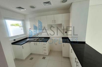 Townhouse - 3 - 3 for rent in Vardon - Damac Hills 2 - Dubai