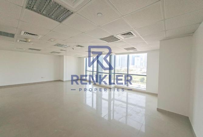 125195747 - Property Image 3