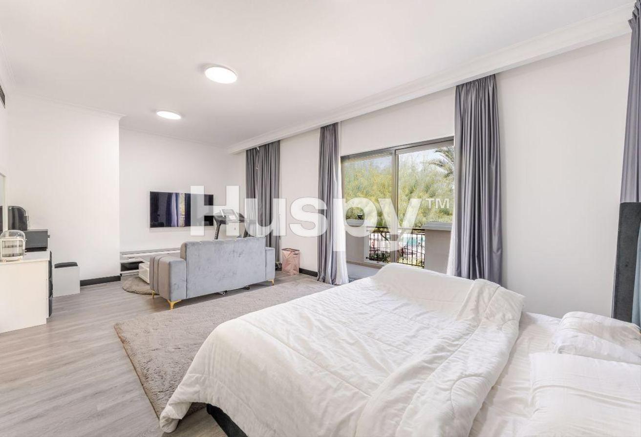 Upgraded | Pool Facing | Private Garden photo 17