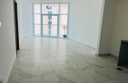 Apartment - 2 Bedrooms - 3 Bathrooms for rent in Millennium Binghatti Residences - Business Bay - Dubai
