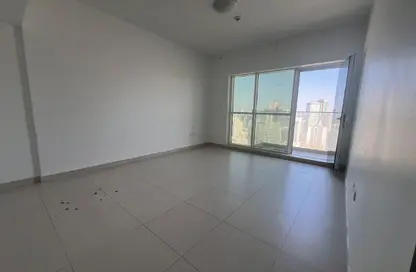 شقة - 2 غرف نوم - 3 حمامات للايجار في شارع التعاون الجديد - التعاون - الشارقة