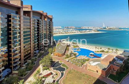 Apartment - 2 Bedrooms - 4 Bathrooms for rent in Ruby - Tiara Residences - Palm Jumeirah - Dubai
