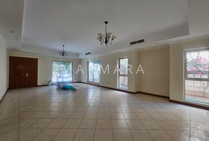 159758103 - Property Image 2