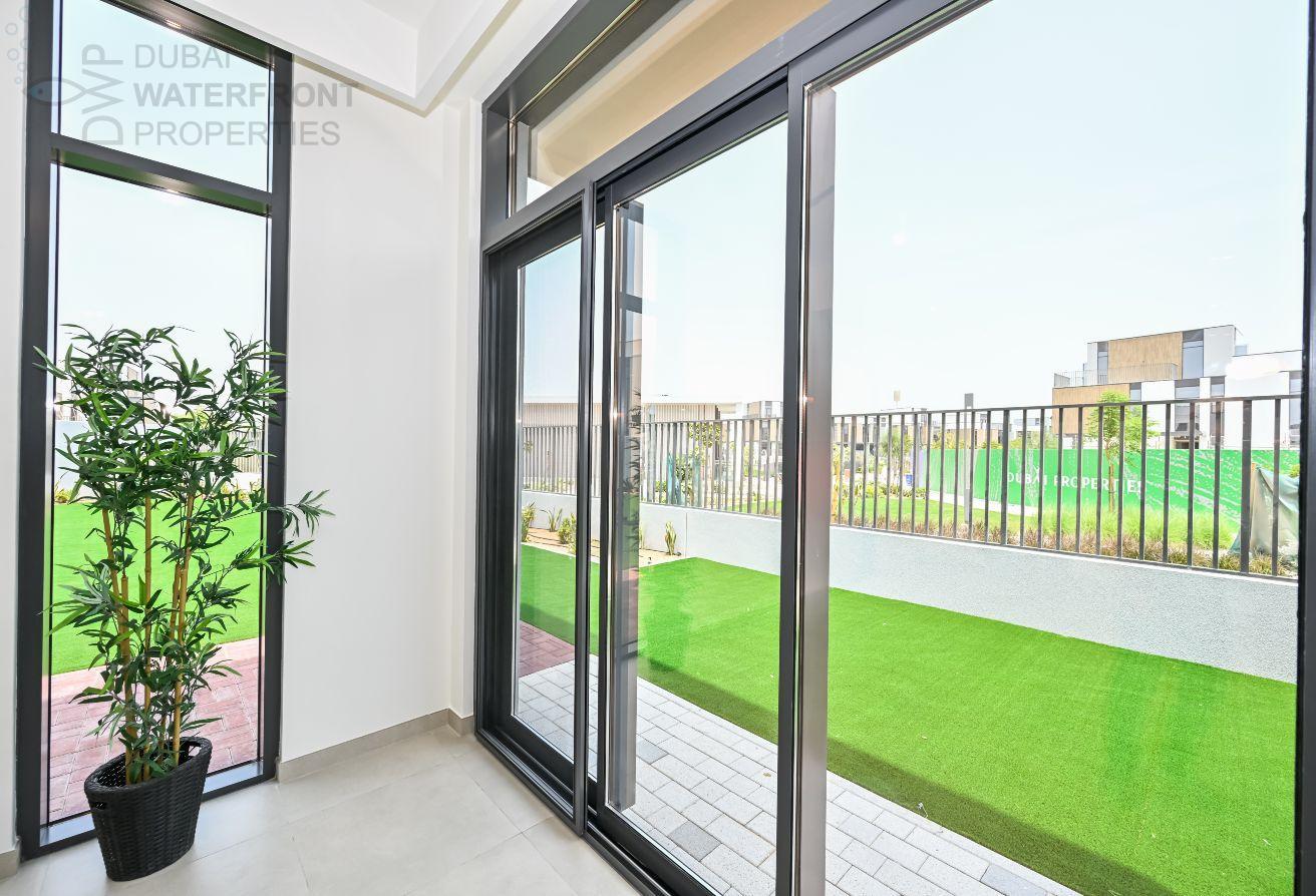 4BR+Family+Maid | G+2 | Park View | 4B2 photo 13