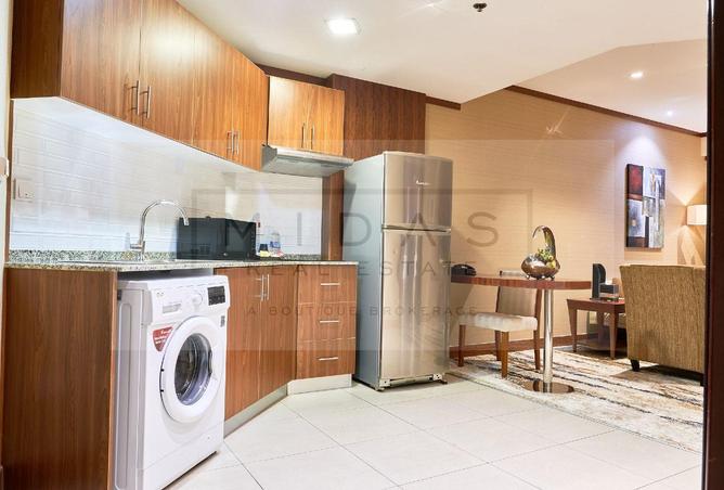 64036129 - Property Image 3