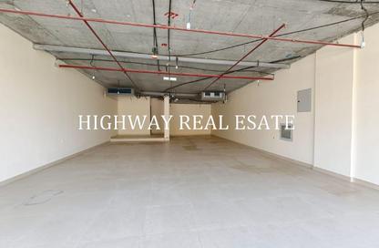 Shop - Studio - 1 Bathroom for rent in Muweileh Community - Muwaileh Commercial - Sharjah