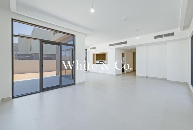 128353189 - Property Image 3