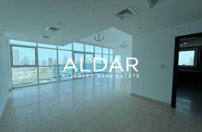 Apartment - 2 - 4 for rent in Saleh Bin Lahej Building - District 12 - Jumeirah Village Circle - Dubai