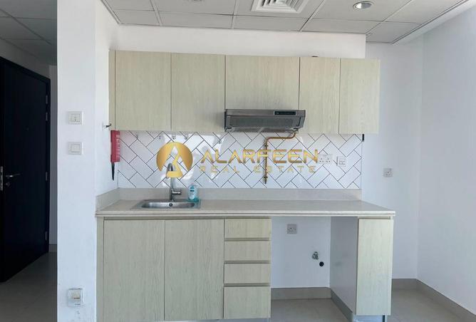 121112097 - Property Image 3