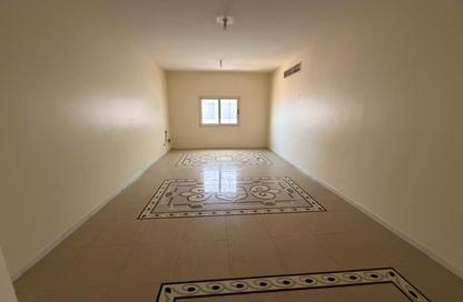 Apartment - 2 - 3 for rent in Al Majaz 3 - Al Majaz - Sharjah Apartment - 2 - 3 for rent in Al Majaz 3 - Al Majaz - Sharjah