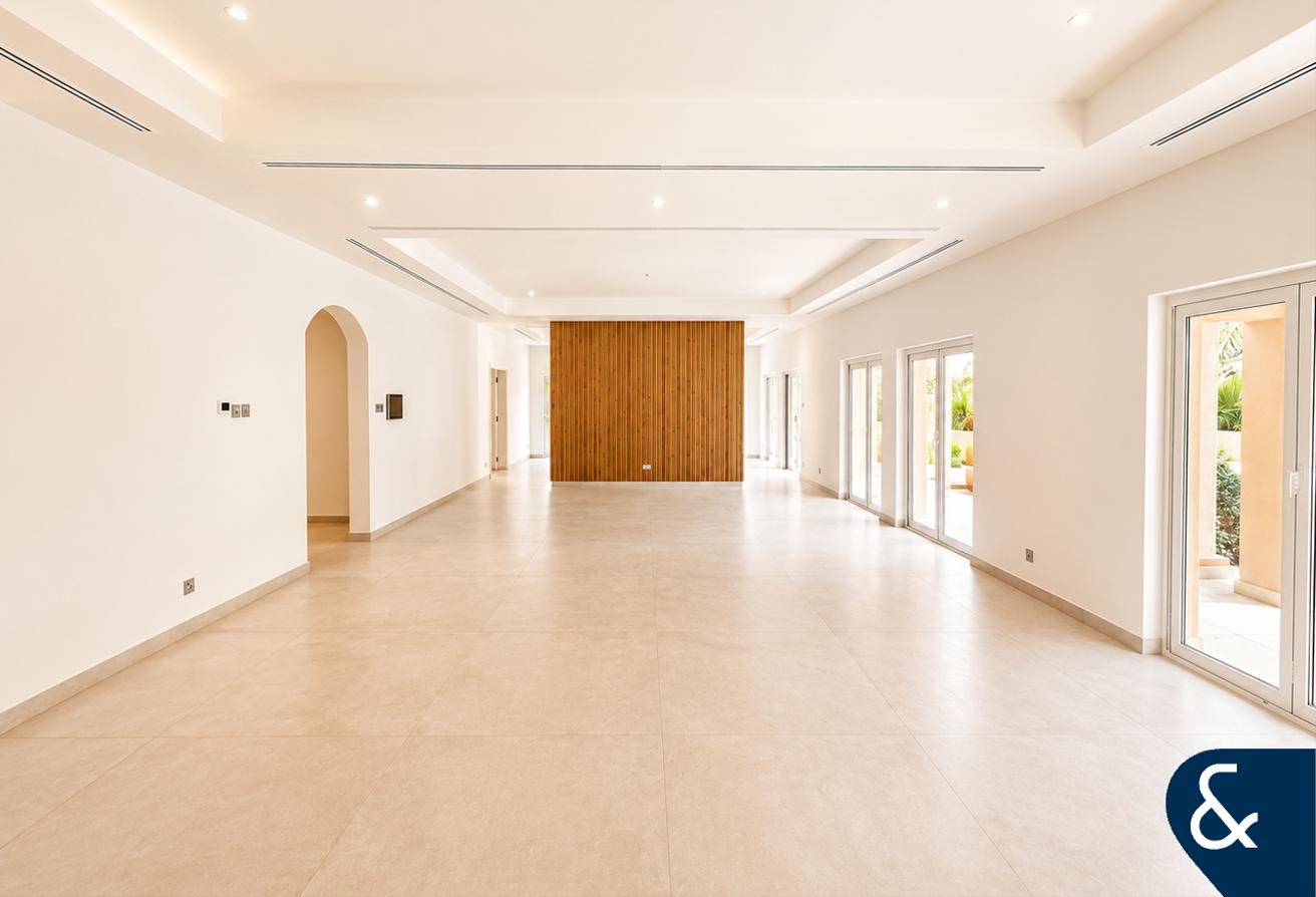 7 Bedrooms | Renovated | Large Corner Plot photo 4