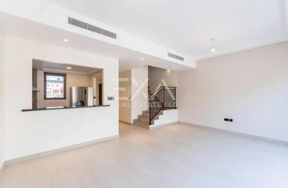 Townhouse - 3 - 3 for rent in Portofino - Damac Lagoons - Dubai