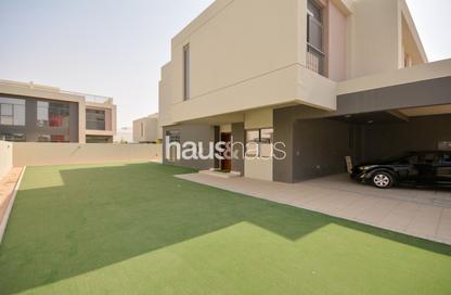 Villa - 4 - 6 for sale in The Pulse Beachfront 2 - The Pulse - Dubai South (Dubai World Central) - Dubai