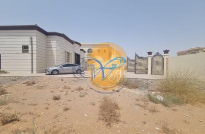 فيلا - 3 غرف نوم - 4 حمامات للبيع في الظيت الجنوبي - الظيت - رأس الخيمة