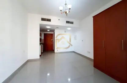 Apartment - Studio - 1 Bathroom for rent in Lakeside Tower D - Lakeside Residence - Dubai Production City (IMPZ) - Dubai