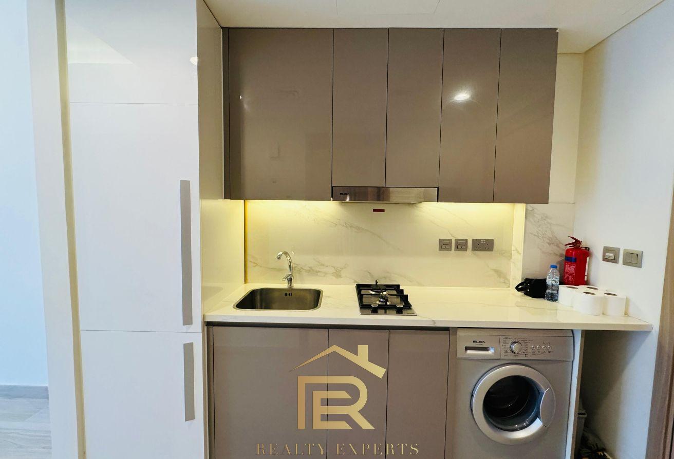 ELEGANT STUDIO APARTMENT | MEYDAN | BALCONY photo 9