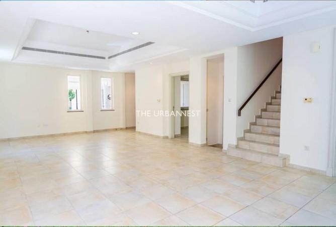 52003828 - Property Image 3