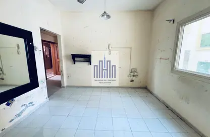 Apartment - Studio - 1 Bathroom for rent in Fire Station Road - Muwaileh - Sharjah