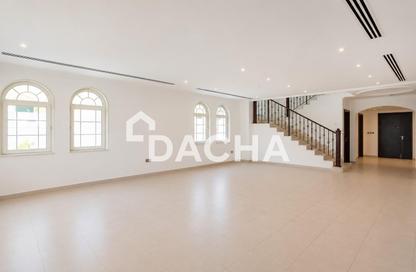Villa - 4 Bedrooms - 4 Bathrooms for rent in Legacy Large - Legacy - Jumeirah Park - Dubai
