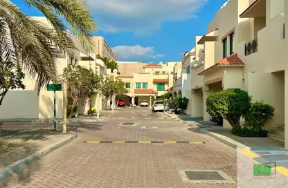 Apartment - 4 Bedrooms - 6 Bathrooms for rent in Khalidiya Village - Al Khalidiya - Abu Dhabi