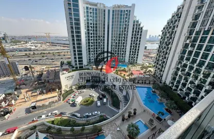 شقة - 1 حمام للايجار في فرهاد عزيزي ريزيدنس - الجداف - دبي