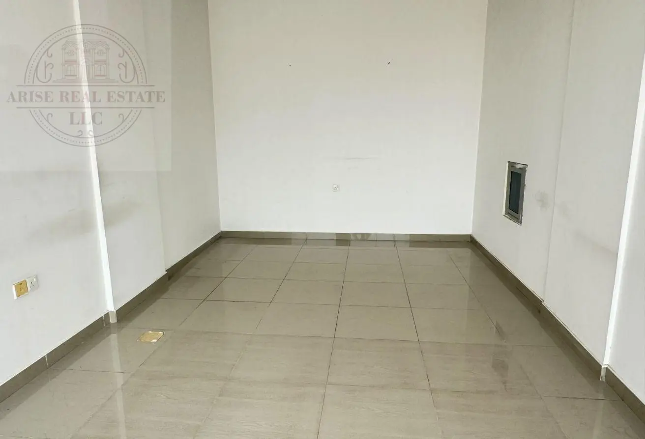 160116935 - Property Main Image