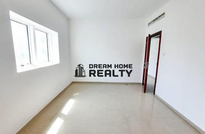 Apartment - 1 Bedroom - 2 Bathrooms for rent in Suroor Towers - Al Khan - Sharjah