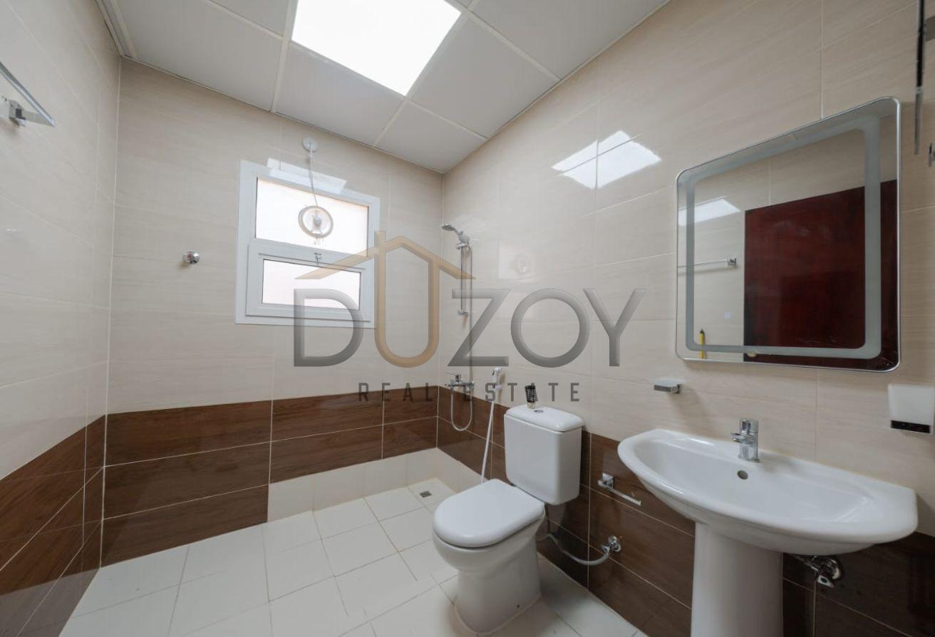 Stunning Renovated 6BR Villa | 10,000 SqFt Plot photo 9