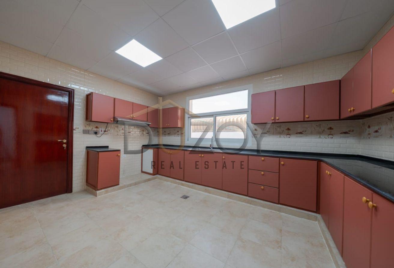 Stunning Renovated 6BR Villa | 10,000 SqFt Plot photo 10