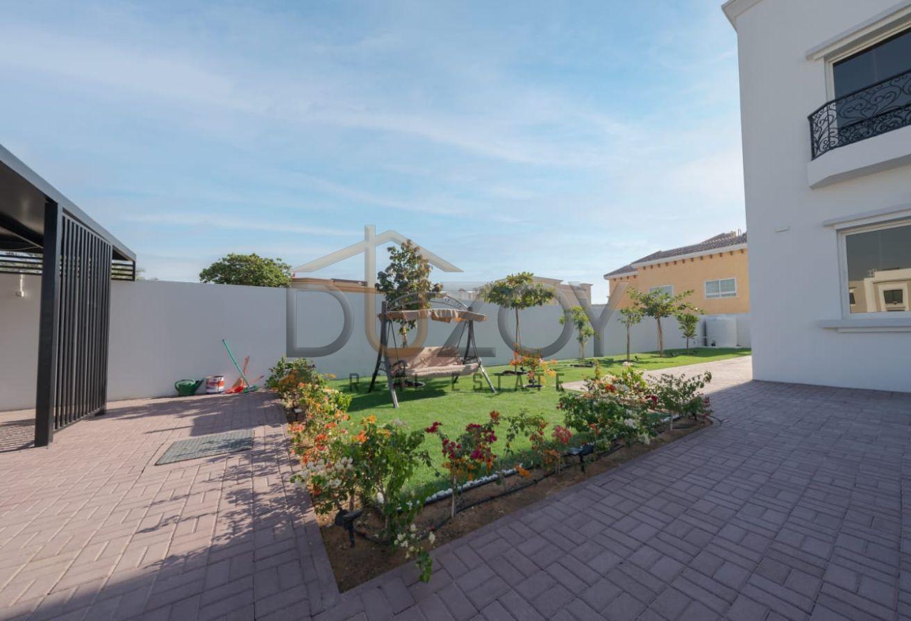 Stunning Renovated 6BR Villa | 10,000 SqFt Plot photo 25