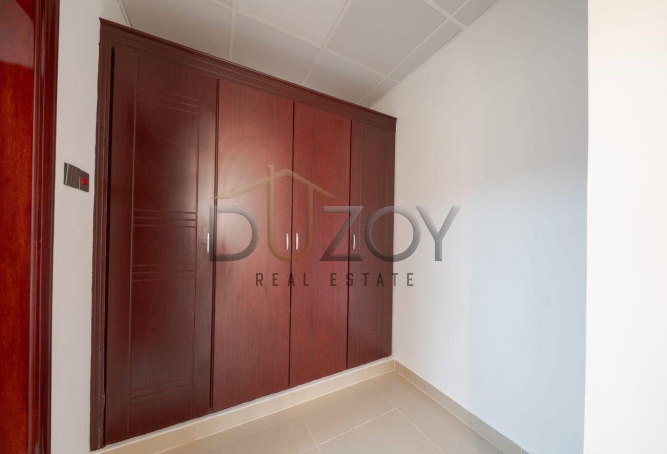 Stunning Renovated 6BR Villa | 10,000 SqFt Plot photo 8