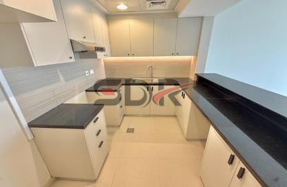 Apartment - 1 - 2 for rent in The Gate Tower 1 - Shams Abu Dhabi - Al Reem Island - Abu Dhabi Apartment - 1 - 2 for rent in The Gate Tower 1 - Shams Abu Dhabi - Al Reem Island - Abu Dhabi