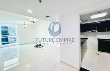 Apartment - 2 - 3 for rent in Majestic Tower - Al Abraj street - Business Bay - Dubai