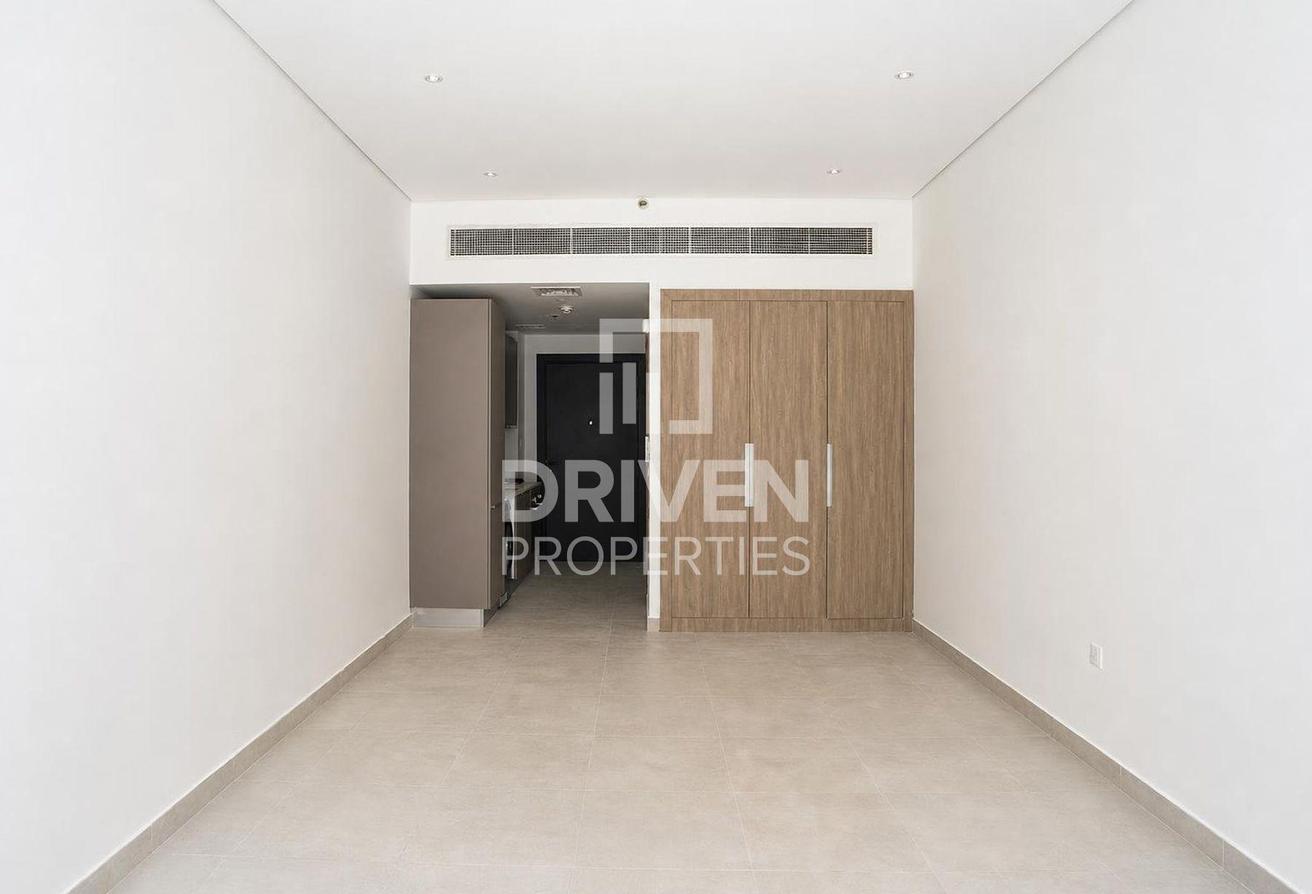 Spacious | Community View | Ready to Move in photo 5