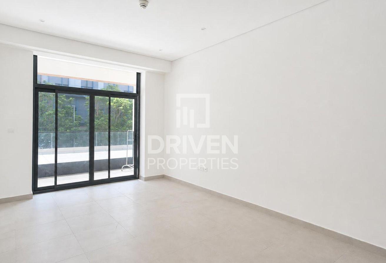 Spacious | Community View | Ready to Move in photo 3