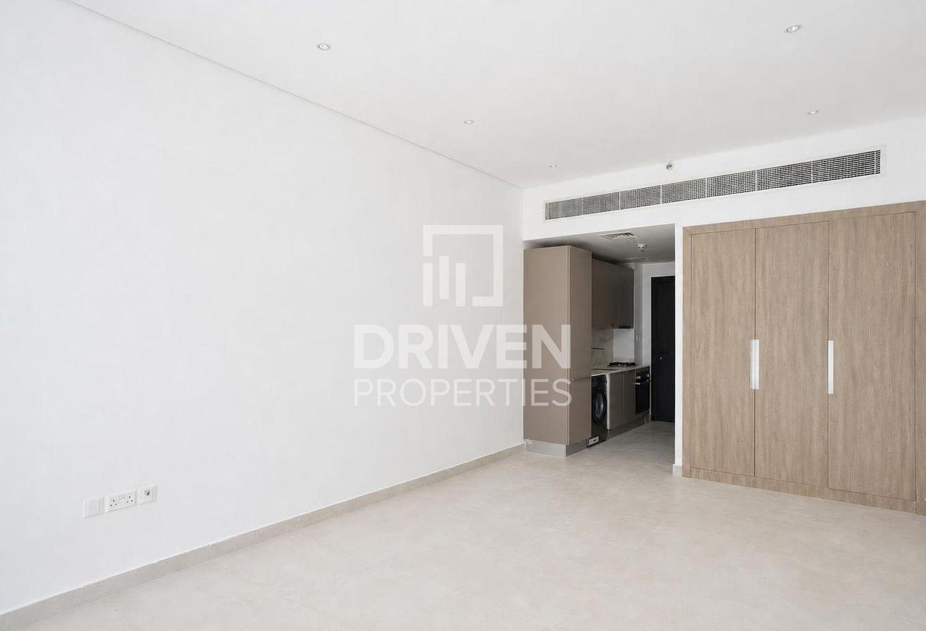 Spacious | Community View | Ready to Move in photo 4