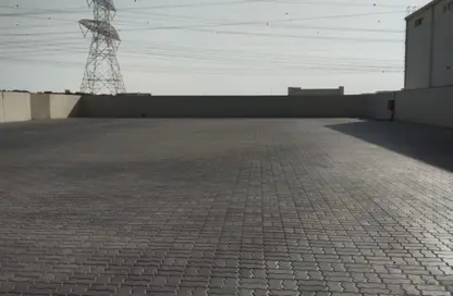 أرض - استوديو للايجار في 18 المنطقة الصناعية رقم - المنطقة الصناعية بالشارقة - الشارقة