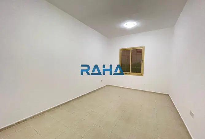 81522273 - Property Image 3