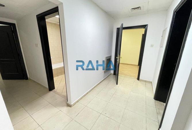 81522273 - Property Image 3