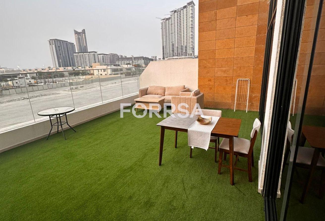 Premium 1BR | Furnished | Huge Private Balcony photo 5