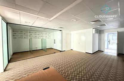 Office Space - Studio - 1 Bathroom for rent in Al Khaleej Building - Al Karama - Dubai