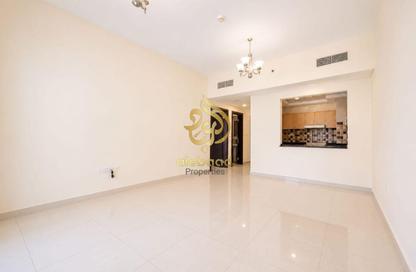 Apartment - 1 Bedroom - 2 Bathrooms for rent in Sandy Fox - District 12 - Jumeirah Village Circle - Dubai