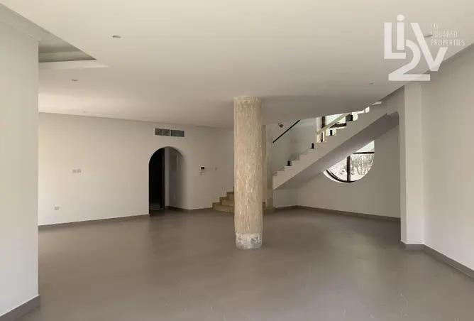 153298670 - Property Image 2