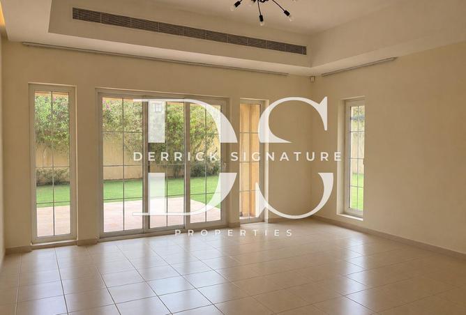 118570406 - Property Image 3