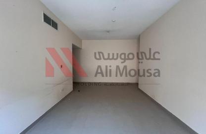 شقة - 2 غرف نوم - 3 حمامات للايجار في برج علي موسى 1 - المجاز 2 - المجاز - الشارقة