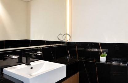 Apartment - 1 - 1 for rent in Binghatti Creek - Al Jaddaf - Dubai