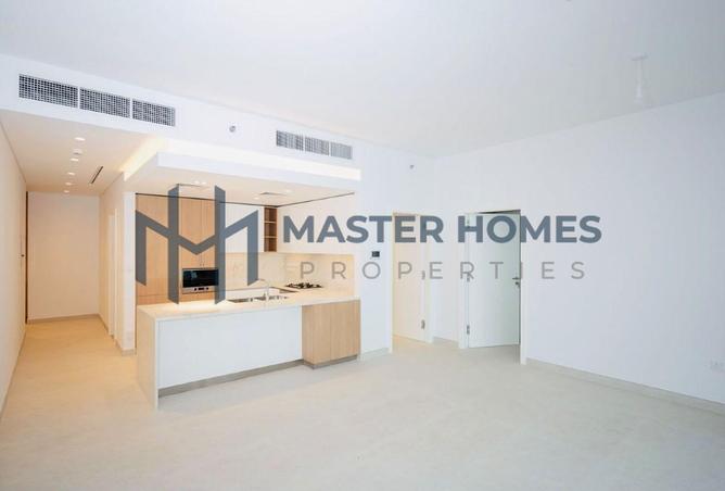 Ready to Move | Golf Course Views | Modern Living photo 3